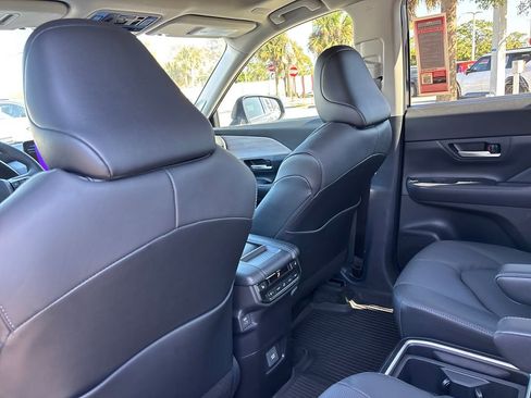 New 2026 Toyota Grand Highlander Limited image 29