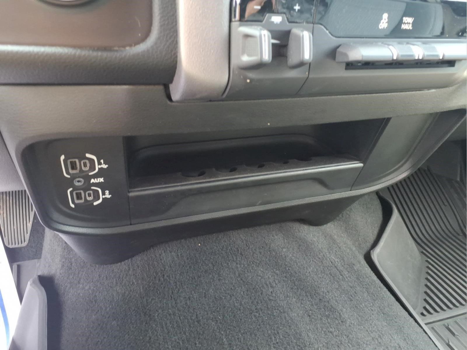 Used 2024 RAM 2500 Big Horn AWD/4WD image 12