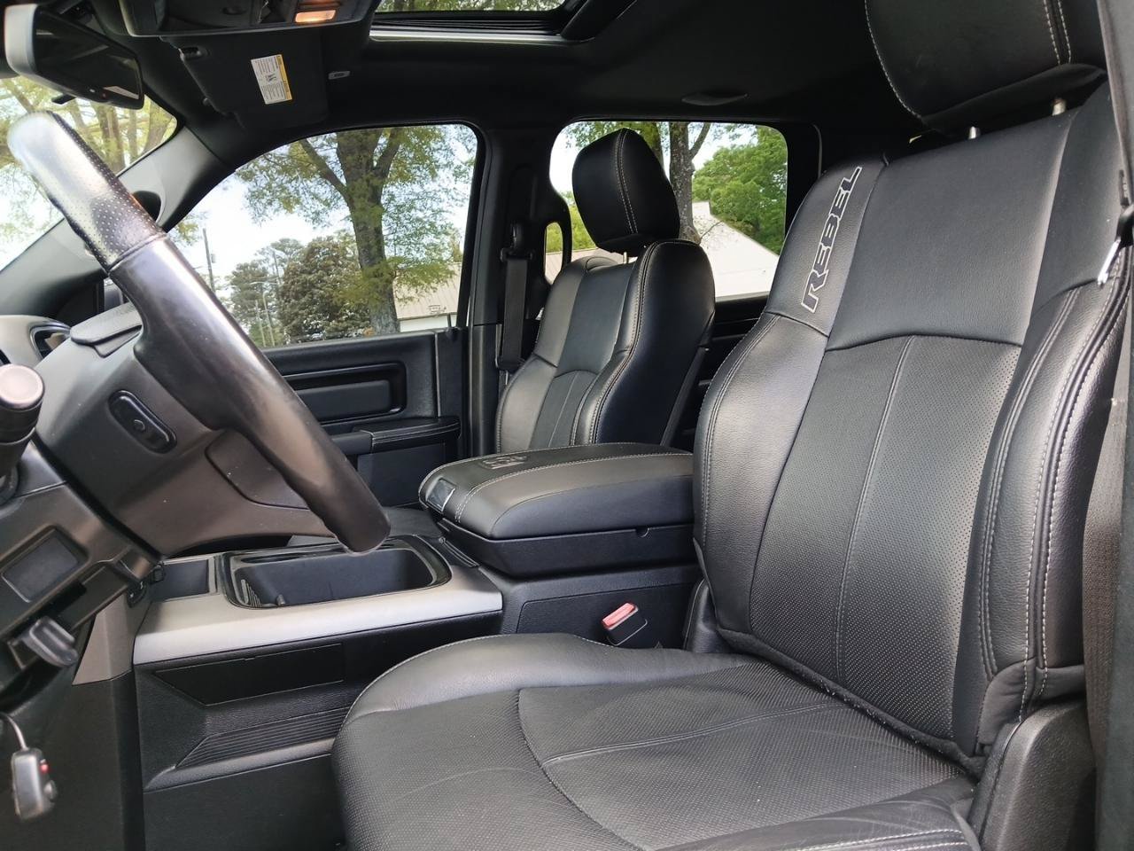 Used 2018 RAM 1500 Rebel w/ Luxury Group AWD/4WD image 19