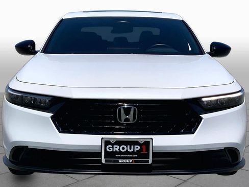 Used 2025 Honda Accord Sport image 4