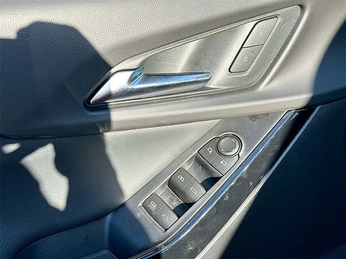 New 2026 Chevrolet Equinox LT w/ Safety and Technology Package image 13