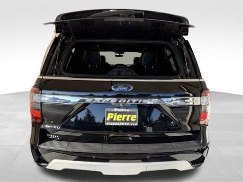 Used 2018 Ford Expedition Max Limited w/ Equipment Group 302A image 4