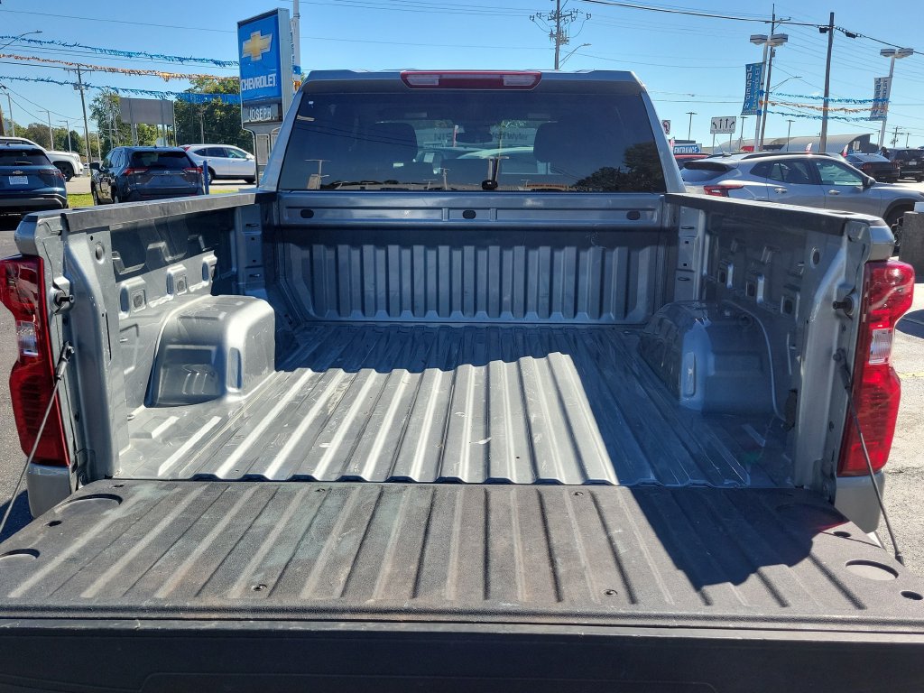 Used 2026 Chevrolet Silverado 1500 LT AWD/4WD image 12