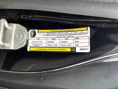 Used 2023 Chrysler Pacifica Touring-L FWD image 19