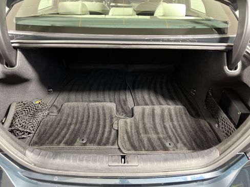 Used 2024 Genesis G70 2.5T image 25