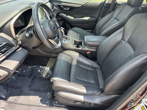 Used 2024 Subaru Outback Touring XT w/ Popular Package #2 image 9