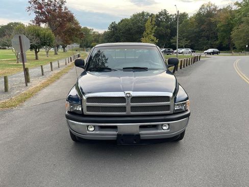 Used 2001 Dodge Ram 2500 Truck 2WD Quad Cab image 16