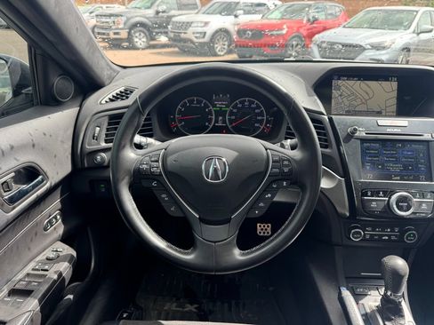 Used 2017 Acura ILX w/ Technology & A-SPEC Package FWD image 11