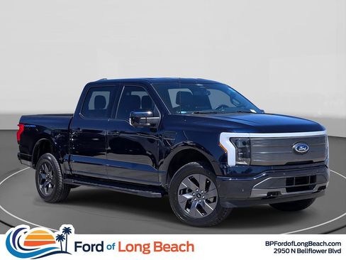 Used 2022 Ford F150 Lightning Lariat AWD/4WD image 1