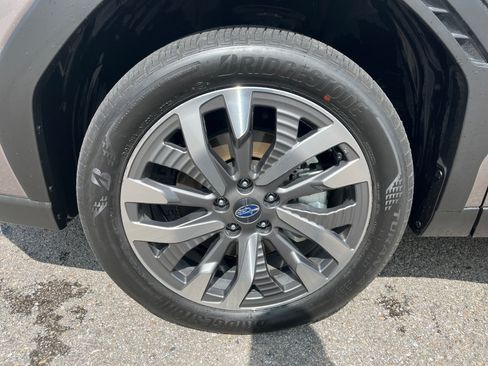 Certified 2025 Subaru Forester Touring AWD/4WD image 26