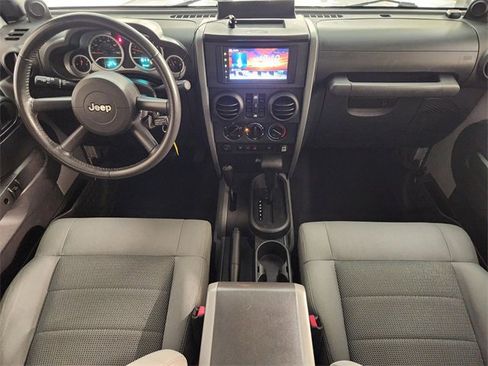 Used 2008 Jeep Wrangler Unlimited Rubicon w/ Dual Top Group image 4