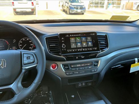 New 2026 Honda Ridgeline Sport image 13