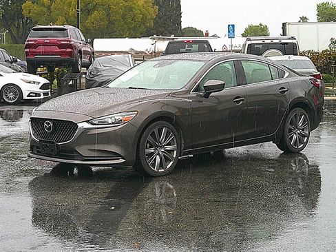 Used 2018 MAZDA MAZDA6 Grand Touring image 2