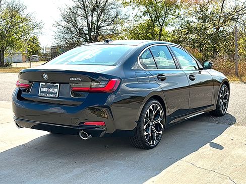 New 2026 BMW 330i Sedan w/ Premium Package RWD image 8