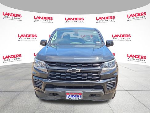 Used 2021 Chevrolet Colorado W/T w/ Custom Special Edition AWD/4WD image 8