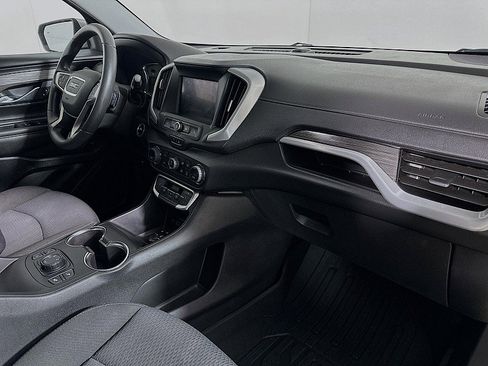 Used 2022 GMC Terrain SLE w/ Driver Convenience Package image 26