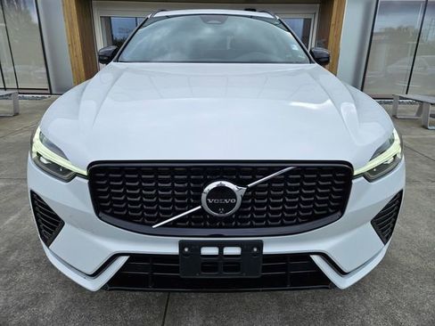 Used 2024 Volvo XC60 T8 Ultimate w/ Protection Package AWD/4WD image 2
