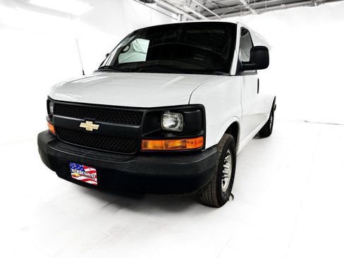 Used 2014 Chevrolet Express 3500 3500 CARGO VAN image 1