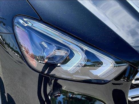 Used 2021 Mercedes-Benz GLE 350 4MATIC image 28