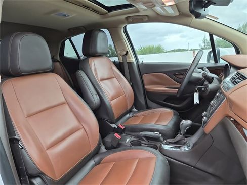 Used 2013 Buick Encore Premium image 21