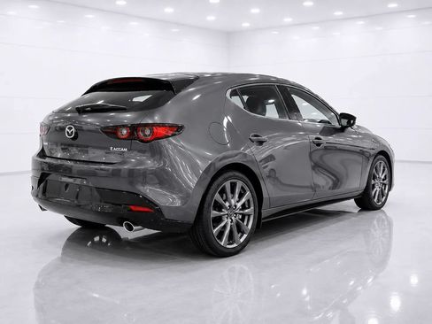 Used 2023 MAZDA MAZDA3 s FWD image 5