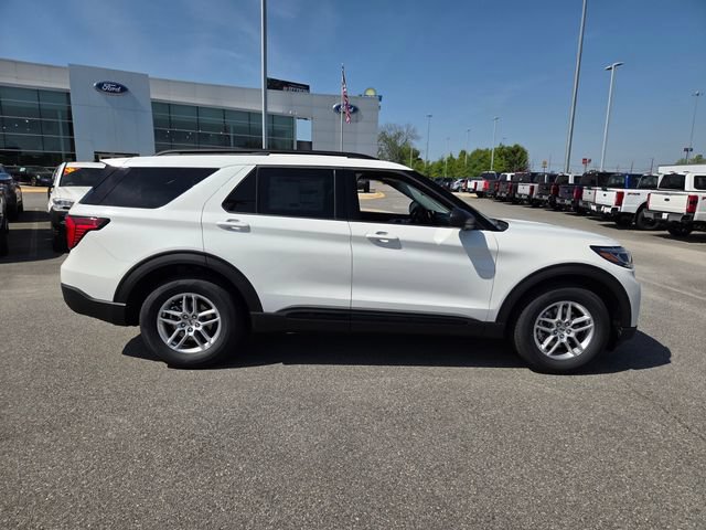 New 2026 Ford Explorer Active w/ Active Comfort Package RWD image 11