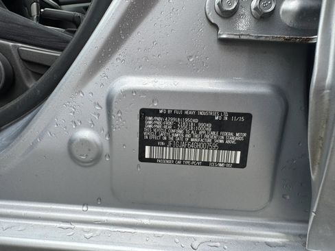 Used 2016 Subaru Impreza 2.0i Premium AWD/4WD image 28