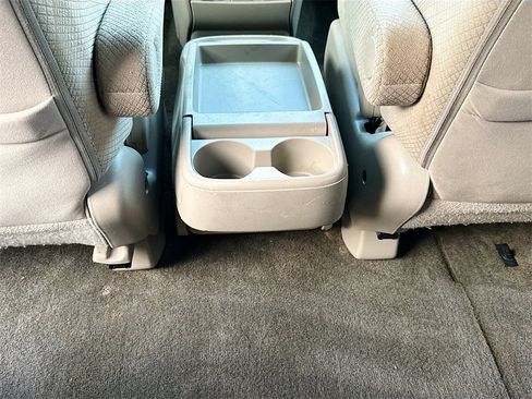 Used 2017 Honda Odyssey SE image 25