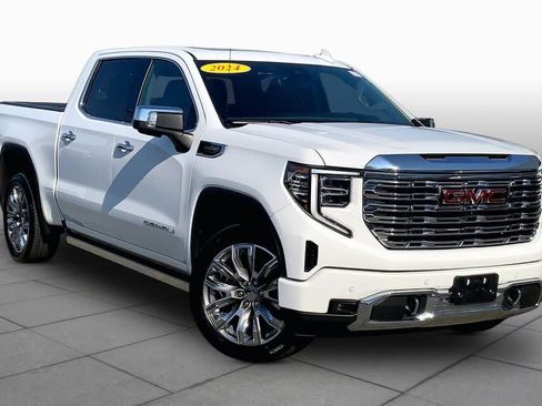 Used 2024 GMC Sierra 1500 Denali w/ Denali Reserve Package AWD/4WD image 3