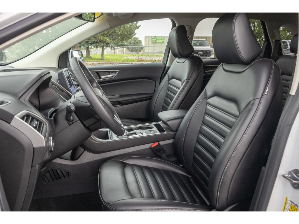 Used 2022 Ford Edge SEL w/ Convenience Package AWD/4WD image 15