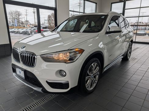 Used 2017 BMW X1 xDrive28i image 5