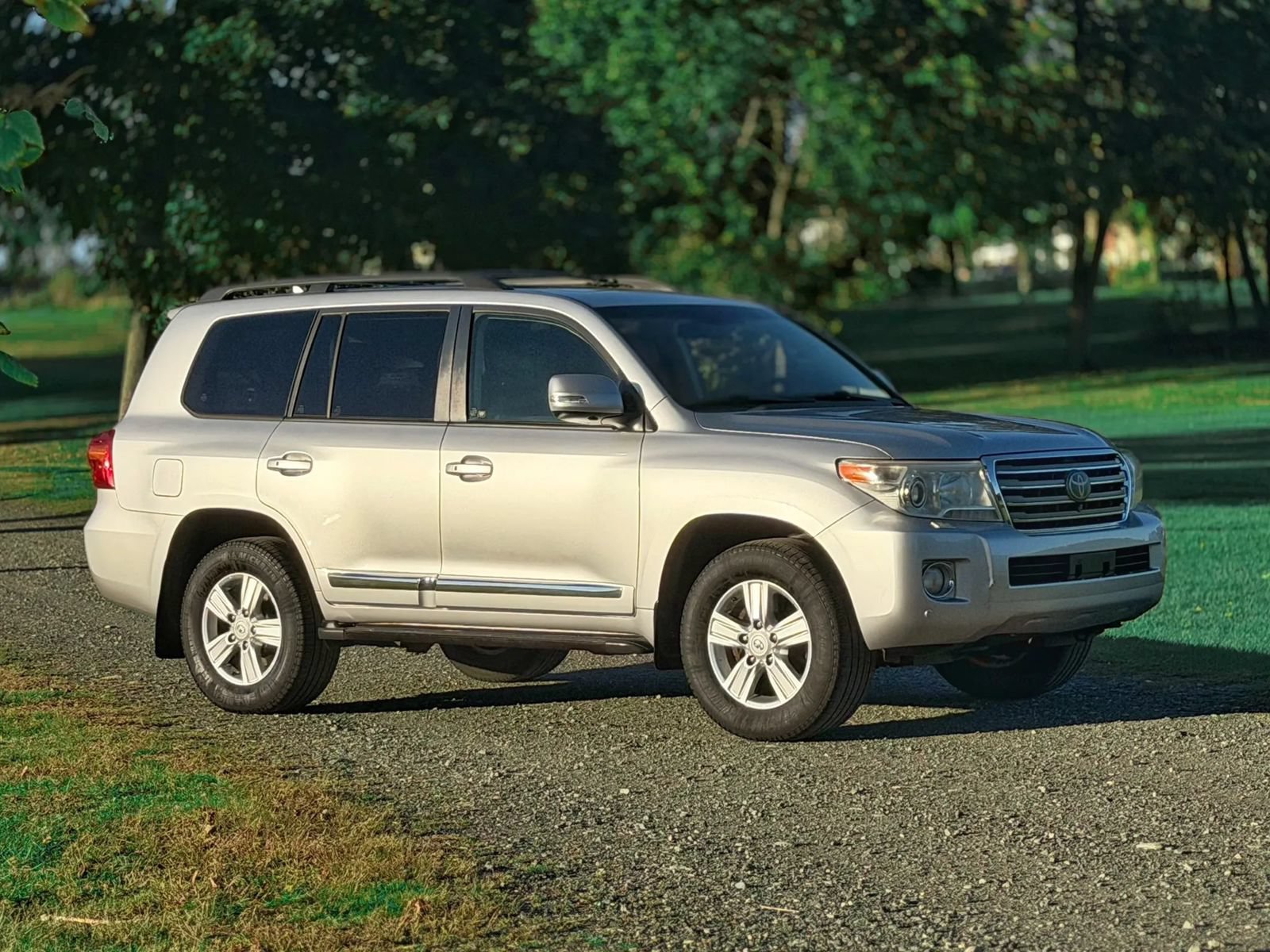 Used 2013 Toyota Land Cruiser AWD/4WD image 1