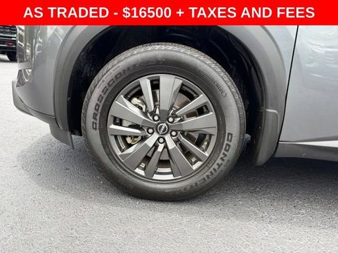 Used 2022 Nissan Pathfinder SV FWD image 9
