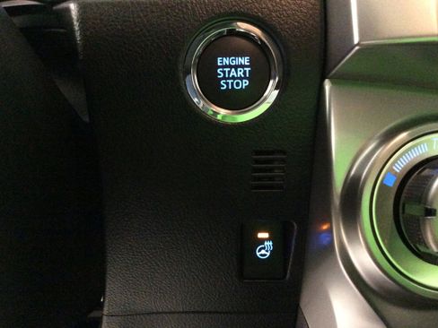 Used 2023 Toyota 4Runner Limited image 26