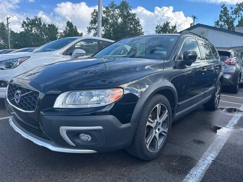 Used 2014 Volvo XC70 T6 AWD/4WD image 1