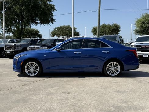 Used 2023 Cadillac CT4 Luxury RWD image 10