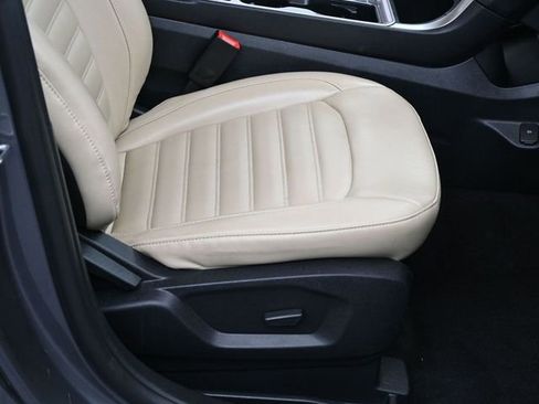 Used 2024 Ford Edge SEL image 14