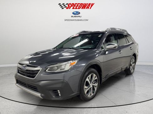 Used 2020 Subaru Outback Touring image 3