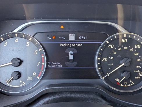 Certified 2021 Nissan Titan SV w/ SV Convenience Package image 28