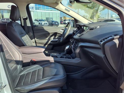 Used 2018 Ford Escape SEL w/ Ford Safe & Smart Package image 12