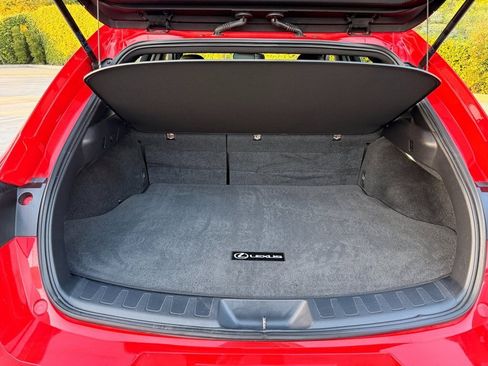 Used 2021 Lexus UX 250h image 13