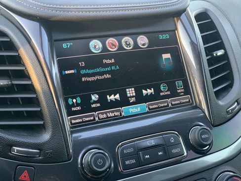 Certified 2019 Chevrolet Impala LT image 10