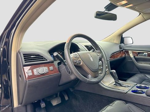 Used 2014 Lincoln MKX AWD w/ Equipment Group 102A image 8