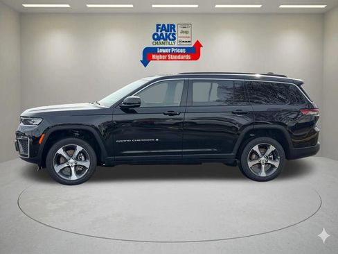 New 2026 Jeep Grand Cherokee L Limited w/ Luxury Tech Group II AWD/4WD image 10