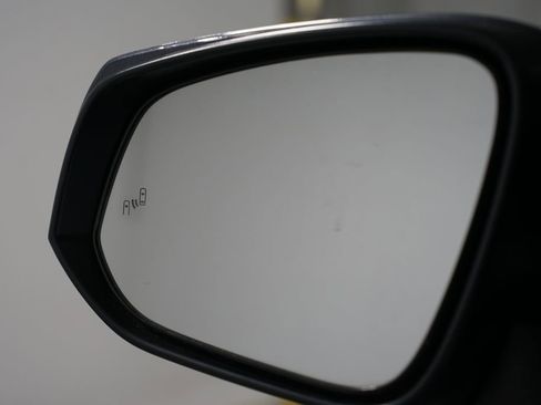 Used 2021 Toyota RAV4 XLE w/ Convenience Package image 25