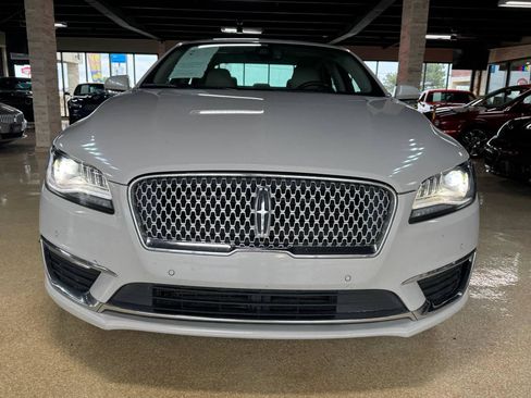 Used 2019 Lincoln MKZ Reserve FWD image 2