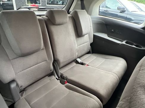 Used 2016 Honda Odyssey SE image 12