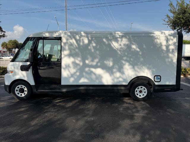 Used 2024 Chevrolet Brightdrop 600 w/ Commercial Equipment Package AWD/4WD image 3
