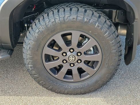 New 2026 Toyota Land Cruiser image 5