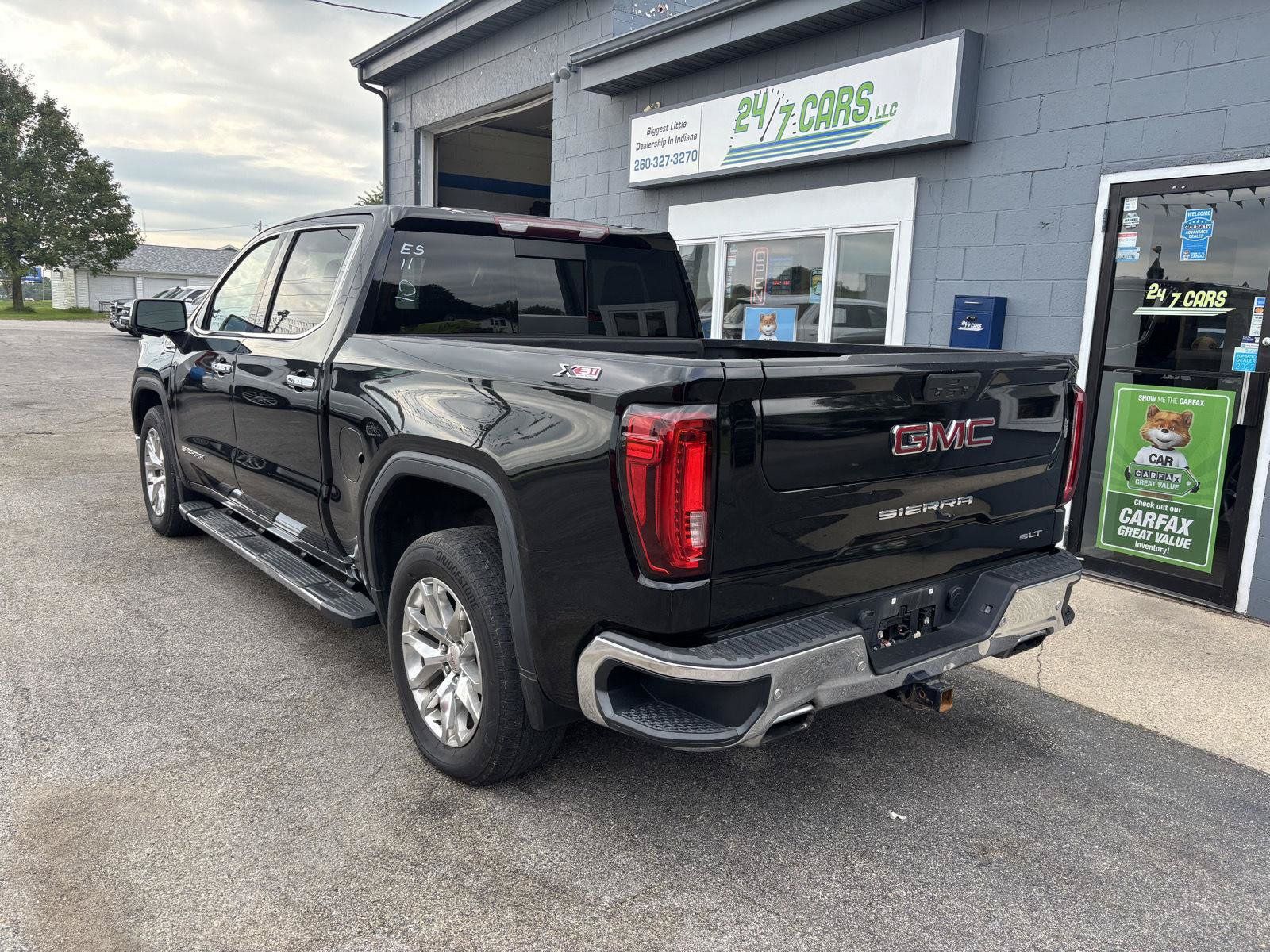 Used 2019 GMC Sierra 1500 SLT w/ SLT Premium Plus Package AWD/4WD image 10